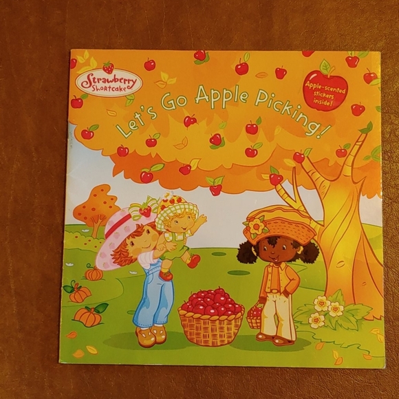 Strawberry Short Cake books set of 4 - Picture 4 of 5